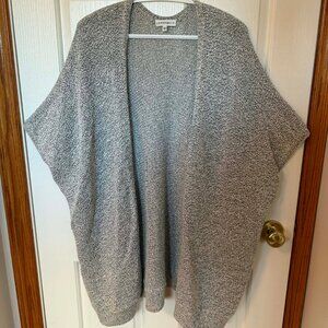 Aritzia Community Iconic Cape Natural